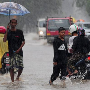 Hujan lebat berterusan di Pantai Timur hingga hujung November