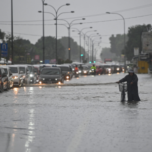 Hujan lebat tahap buruk dan sangat lebat di Pantai Timur sehingga Jumaat