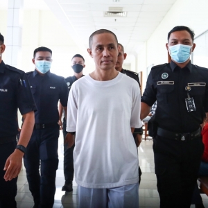 PU Azman kena jel 7 tahun, mengaku amang dua remaja