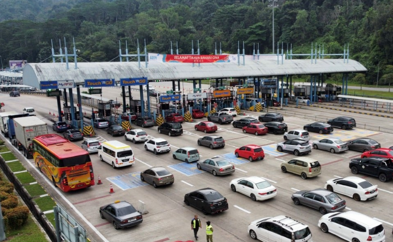 Mungkin hanya B40, M40 dapat tol percuma musim perayaan