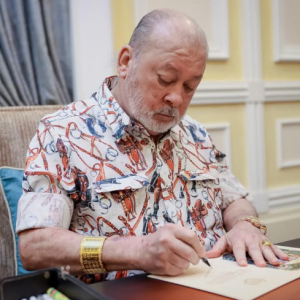 Agong tetap utus kad Hari Raya Aidilfitri, mengimbau zaman