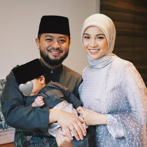 “Jangan Cium..” – Majlis Akikah Anak Di Kelantan, Nabila Razali Mohon Tetamu Jaga Adab