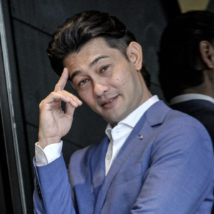 “Tipu Kalau Kata Tak Rasa Sunyi” – Farid Kamil Pilih Dekatkan Diri Dengan Tuhan
