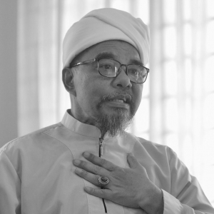 Penyanyi popular era 90-an. Sheqal meninggal dunia dalam tidur
