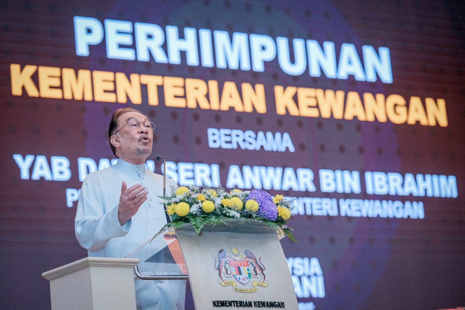 Saya tidak mahu menyusahkan rakyat bawahan perkenal GST – PMX