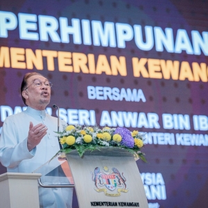 Saya tidak mahu menyusahkan rakyat bawahan perkenal GST – PMX