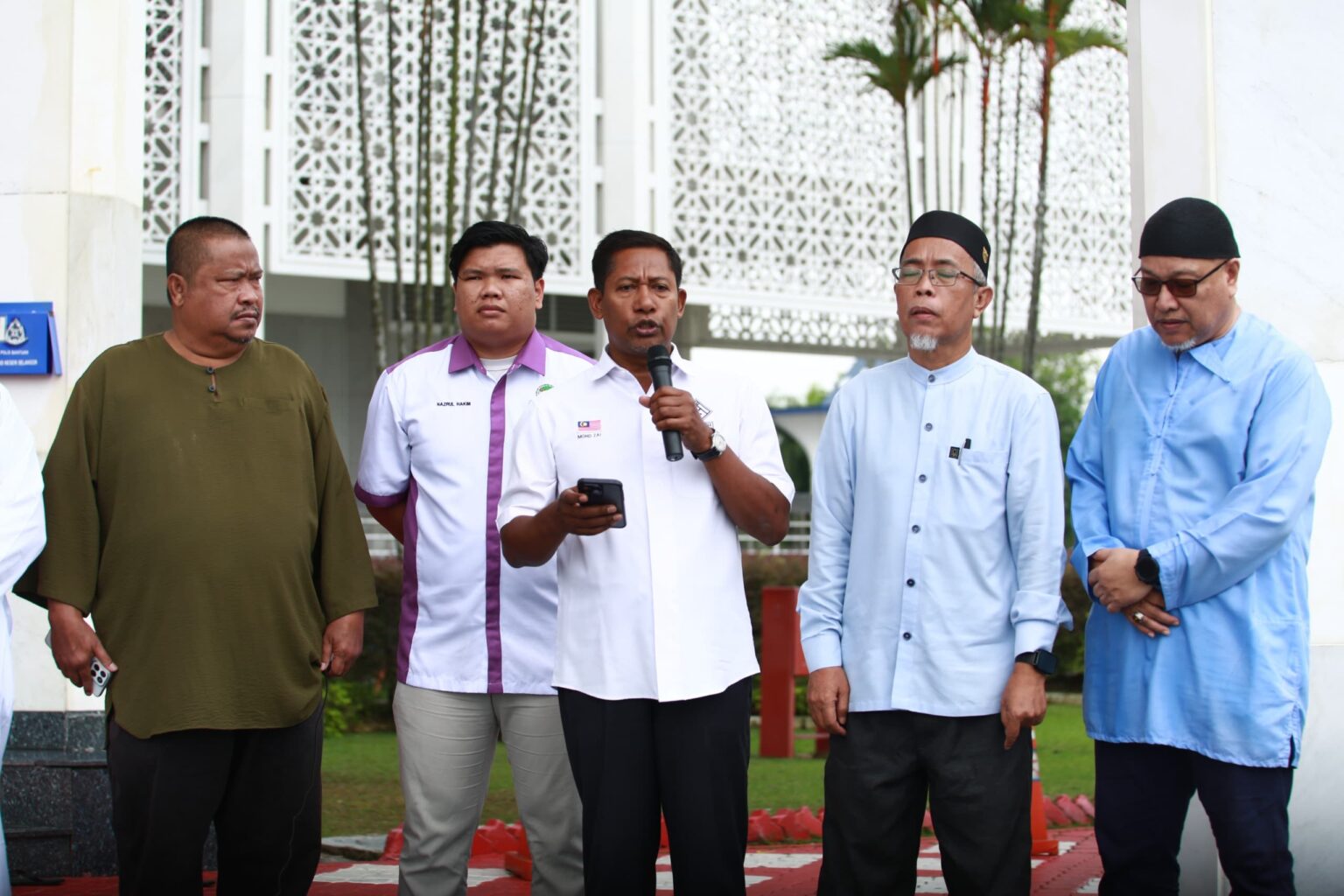SIS Forum: 70 NGO harap campur tangan Majlis Raja-Raja