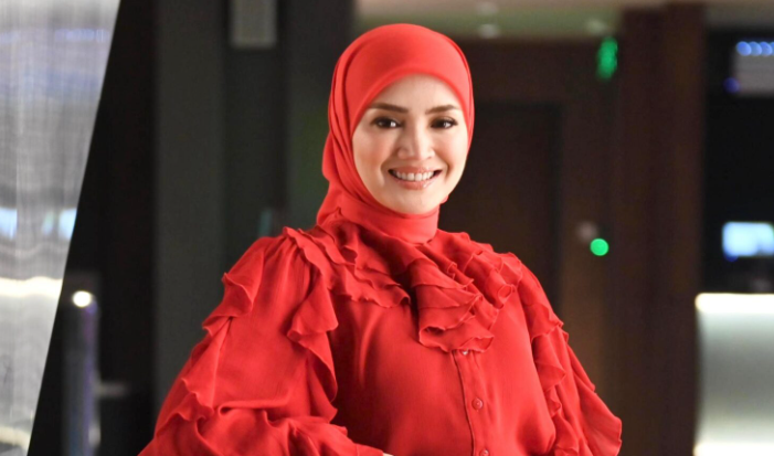‘Saya hutang ke, orang hutang saya ke, ini agak sulit’ - Fazura