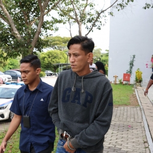 Petani mengaku tidak bersalah buat komen jelik di Facebook