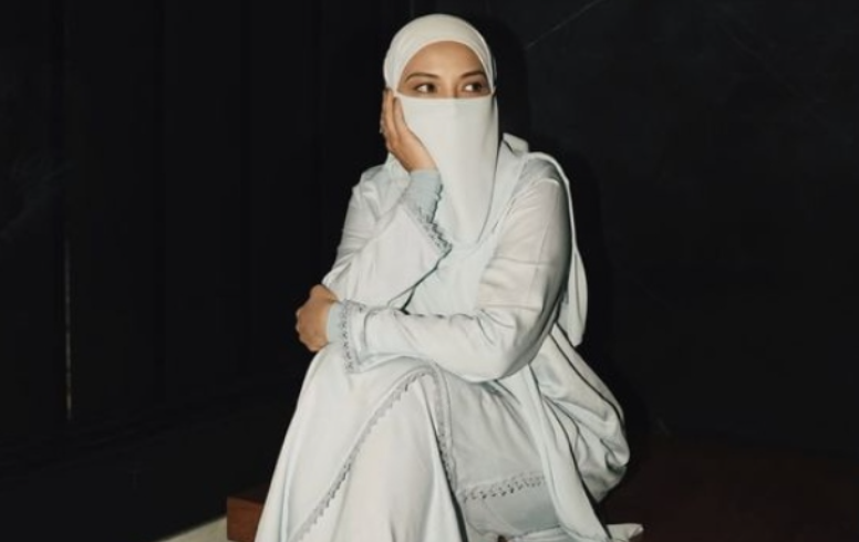 Neelofa Kongsi Sumber Kekuatan Istiqamah – ‘Paksa Diri Tengok Konten Islamik’