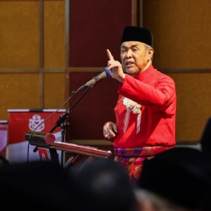 Perumpamaan Malaikat: Zahid Hamidi Akui Khilaf, Mohon Maaf Kepada Semua