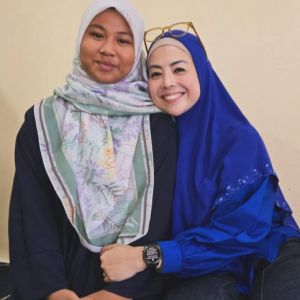 ‘Kenalkan anak baru saya, Putri Qisya’ - Datuk Nurulhidayah Ahmad Zahid
