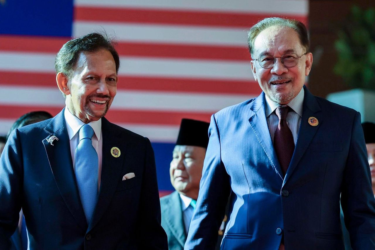 Anwar rafak sembah, ucap tahniah ulang tahun kelahiran Sultan Brunei ke-79