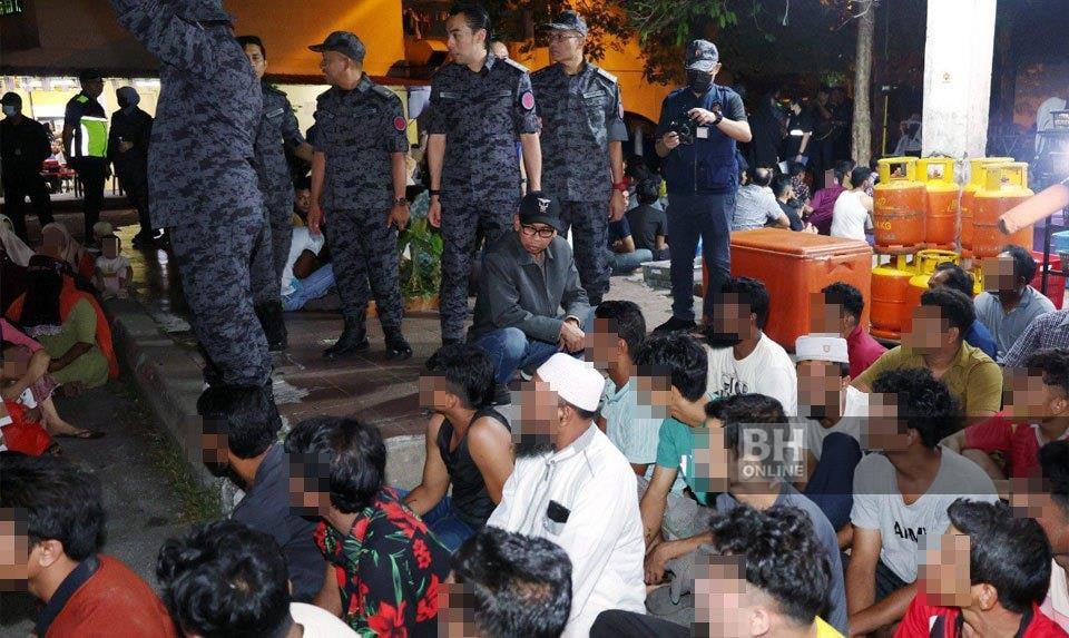 Imigresen gempur 'sarang' Rohingya di pangsapuri Seri Kembangan
