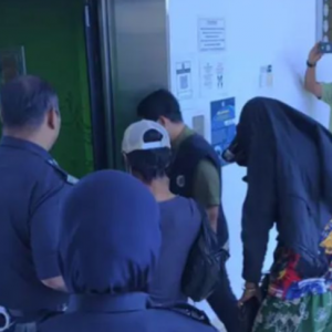 Tiga pemuda dicekup, disyaki terlibat hubungan sejenis, seks berkumpulan