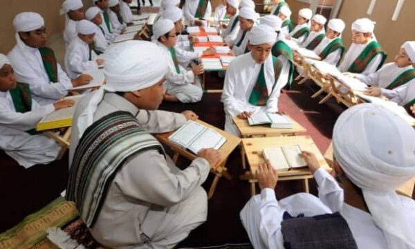 Kerajaan Madani kembalikan peruntukan sekolah pondok – PMX