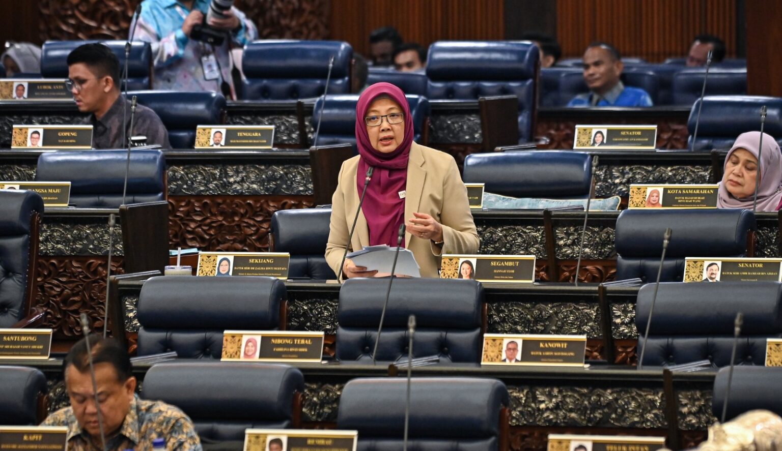 Dewan Rakyat: KL masih ada 31 kampung penduduk majoriti Melayu - Zaliha Mustafa