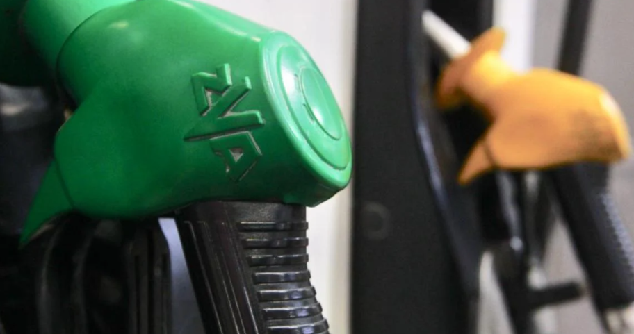 Harga runcit RON97, RON95 kekal, diesel naik tiga sen